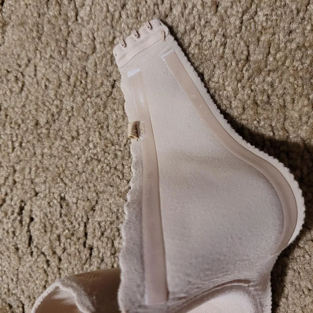 Victoria's Secret Angel Secret Embrace Strapless Bra 34C - Picture 4 of 7